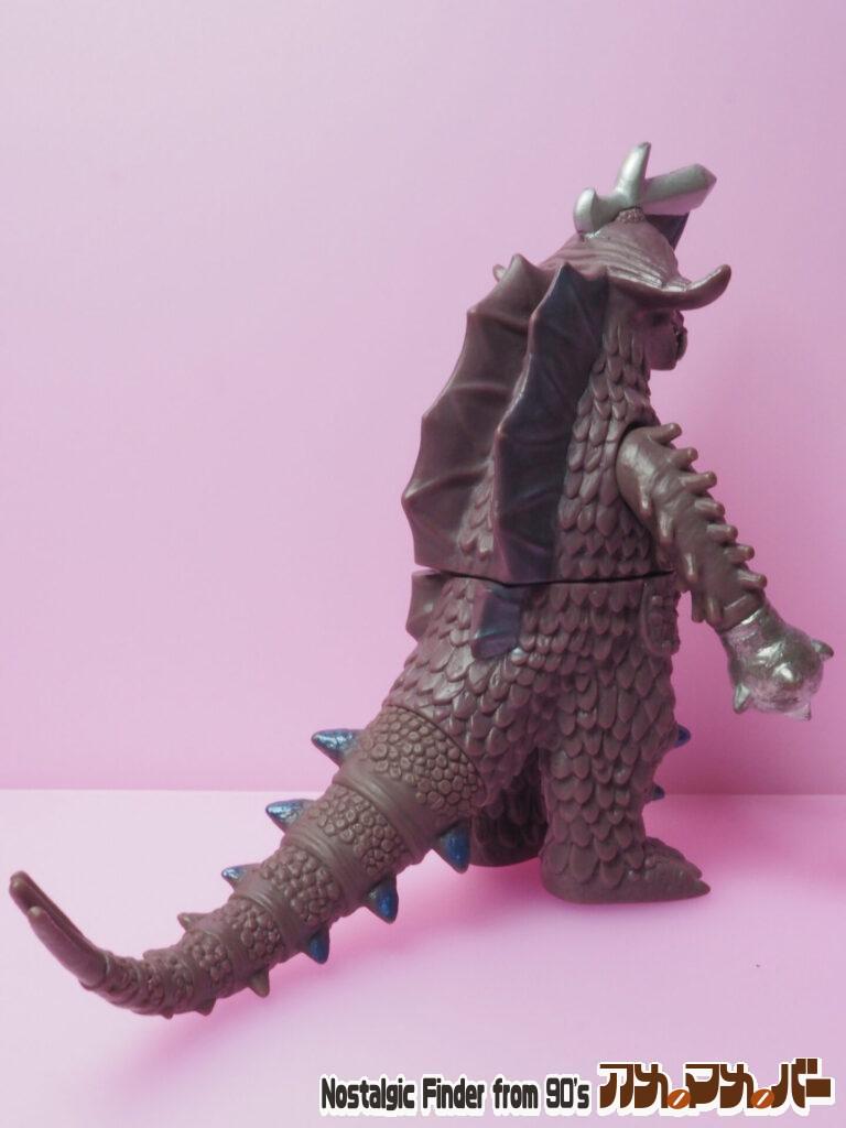 2013 バラバ 斜め後ろ02