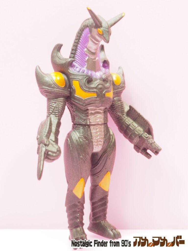 2019 ギガデロス 斜め前01