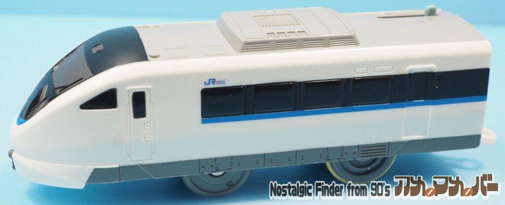 683系特急 サンダーバード 先頭車01