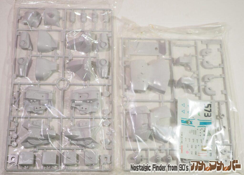 1/100 ザクⅡ シン=マツナガ大尉機 ランナー02