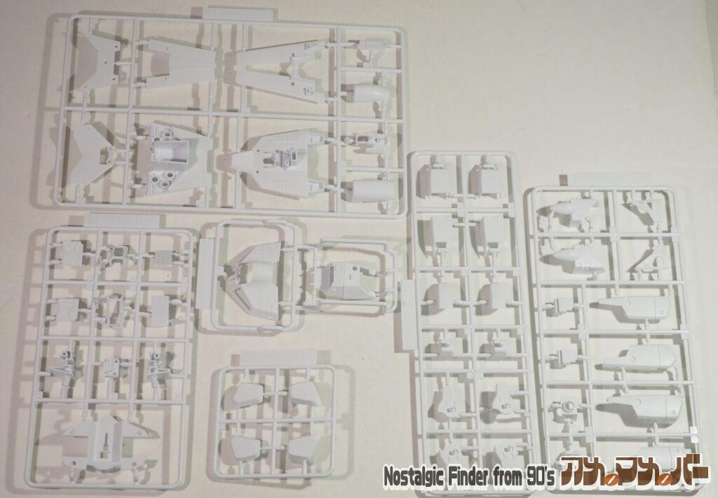 1/72 VF-1S ロイ・フォッカー スペシャル ランナー01