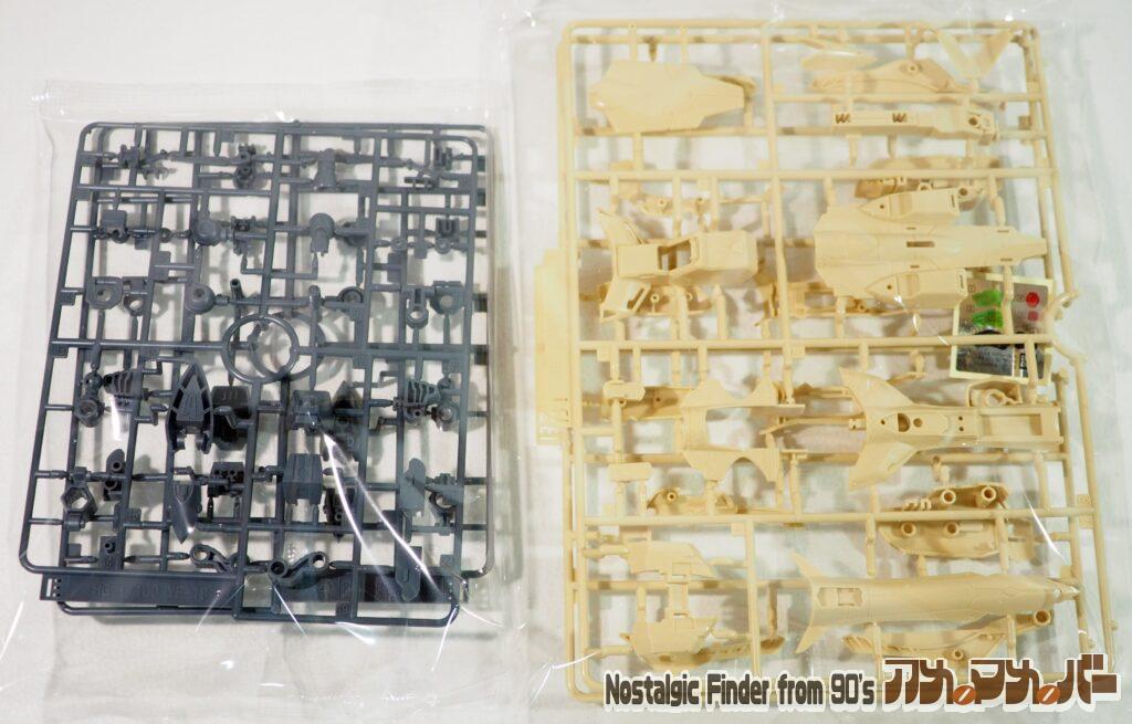 HG 1/100 YF-19 ランナー02