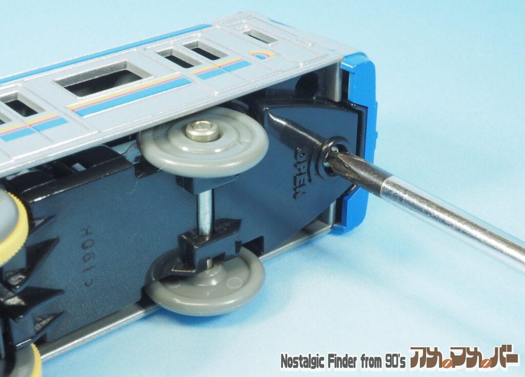 西鉄 3000形 電池交換01