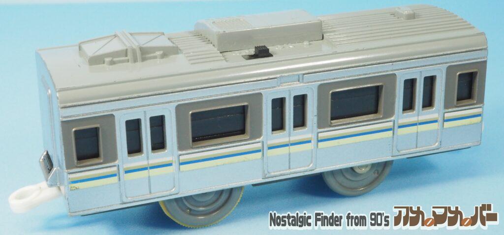 223系 新快速 中間車02