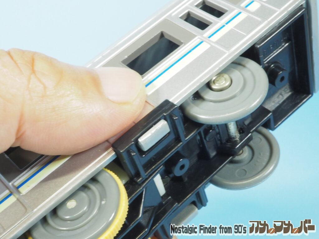 E223系 新快速 電池交換01