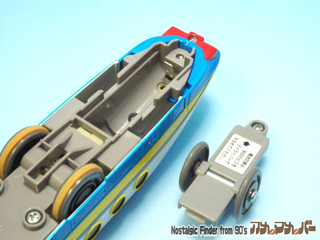 ドナルドダック マリンシャトル 電池交換02