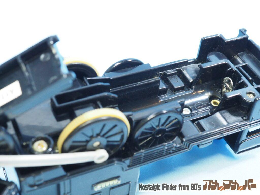 プラレール SL 人吉号 電池交換02