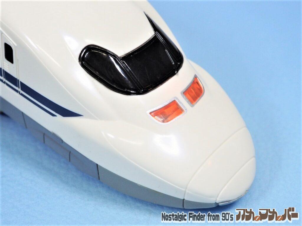 700系 新幹線 ライト消灯02