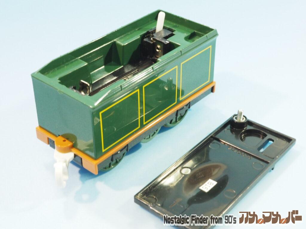 TS-13 エミリー 電池交換02