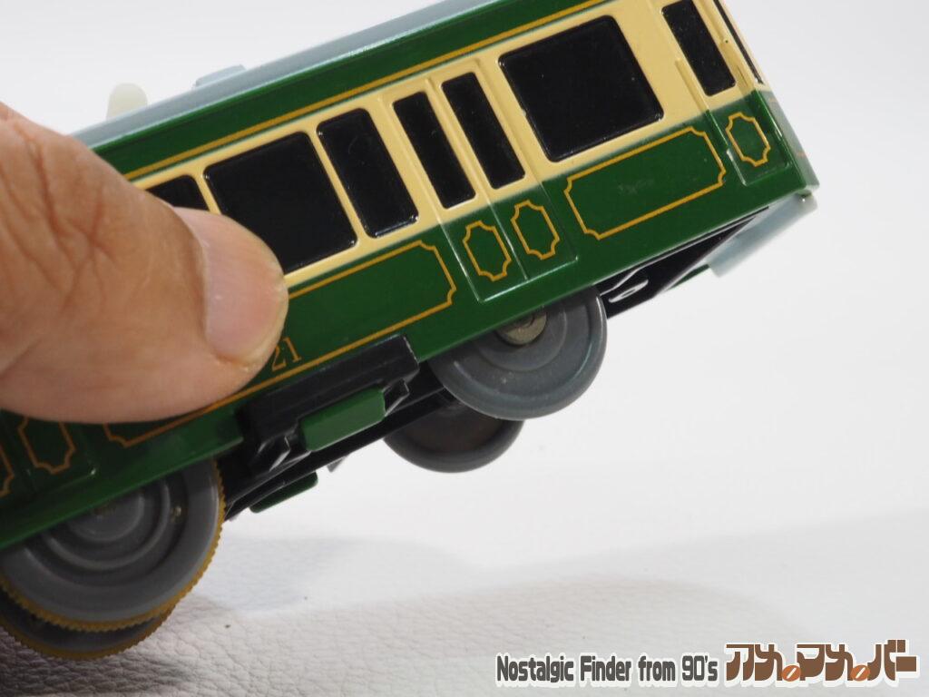  江ノ電 20形 電池交換01