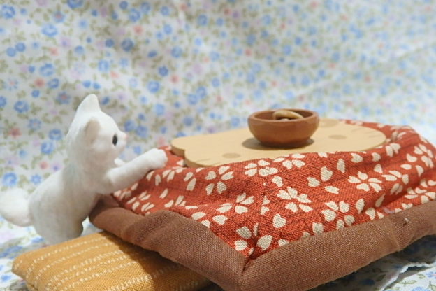 シルバニア こたつ 猫 キティ